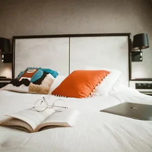 Hotel La Maison Montparnasse, Paryż