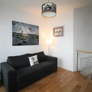 Cozy Saint Georges Apartment