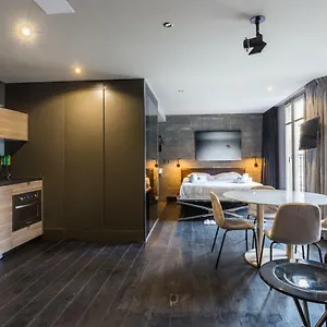 Cmg Apartment
