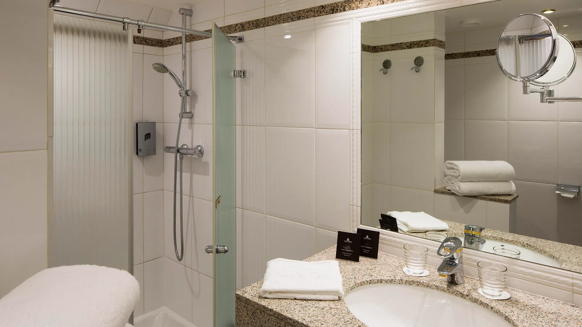Hotel Victor Hugo Paris Kleber